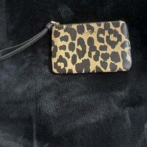 NWOT Coach Leopard Print Key & Card Holder